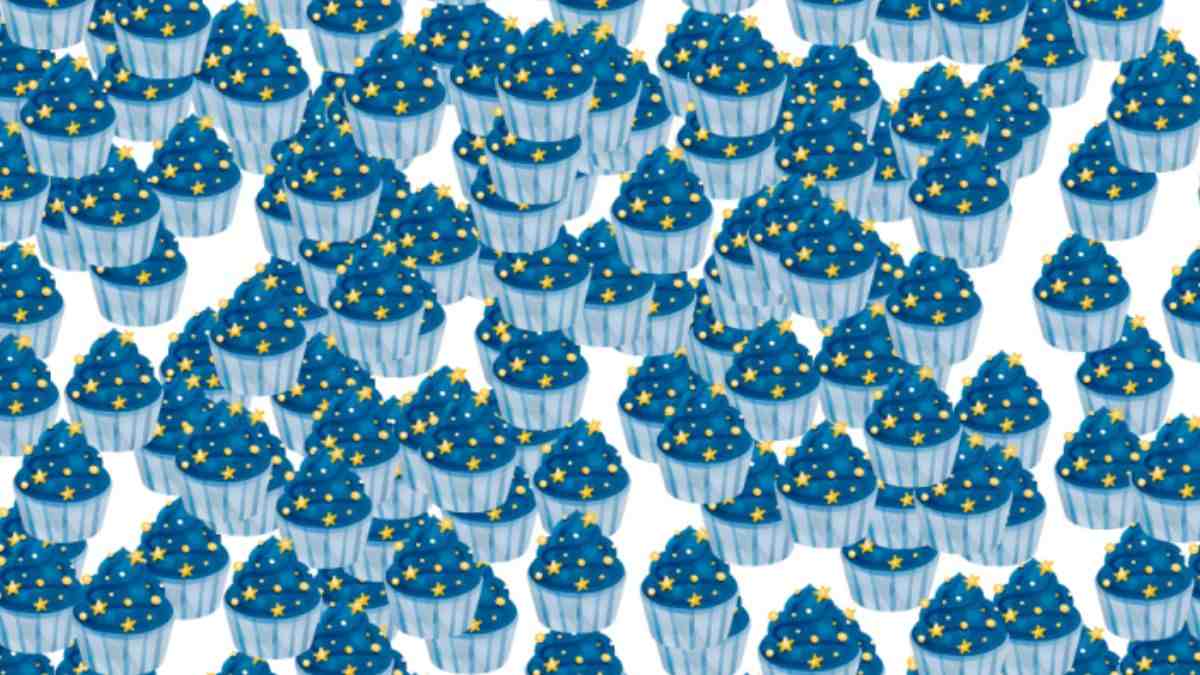 Brain Teaser IQ Test: Spot The Moon Hidden Among Star-Studded Cupcakes in 8 Seconds!