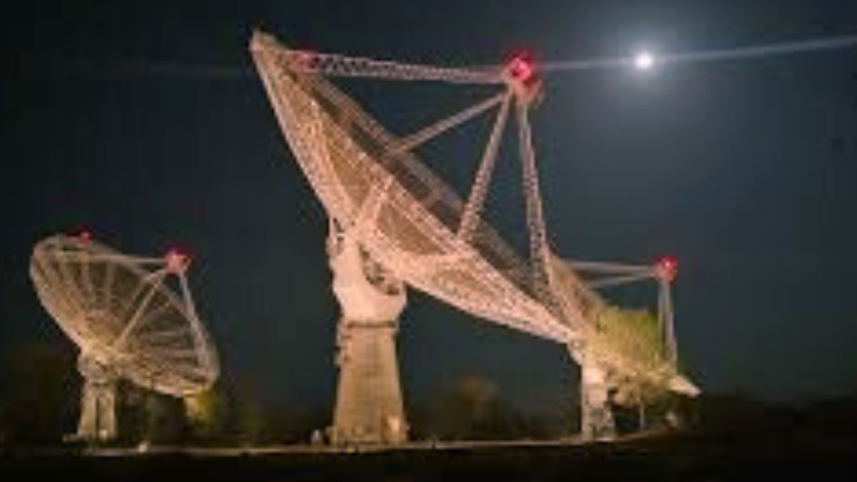 What is the Giant Metrewave Radio Telescope?