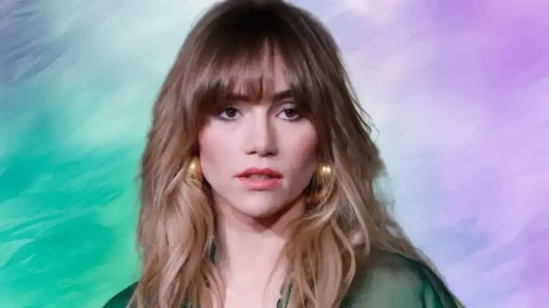 Is Suki Waterhouse Engaged? Who is Suki Waterhouse Engaged to? Who is Robert Pattinson?