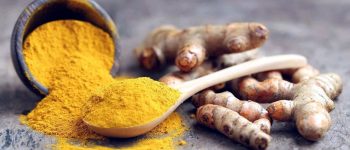 TOP 10 tác dụng của tinh bột nghệ đối với sức khỏe và làm đẹp