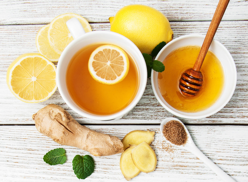 uong-nghe-mat-ong-pha-cung-voi-chanh