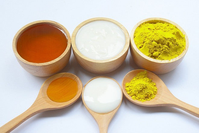 các cách làm mặt nạ nghệ sữa chua mật ong hiệu quả