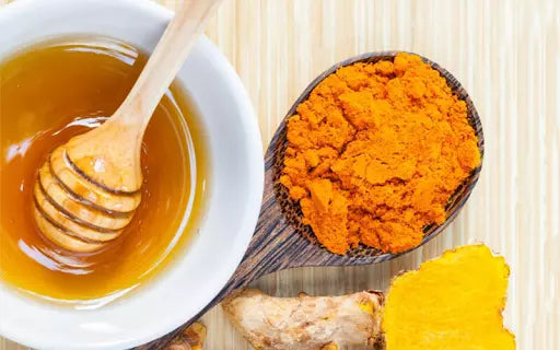 uống nghệ ngâm mật ong