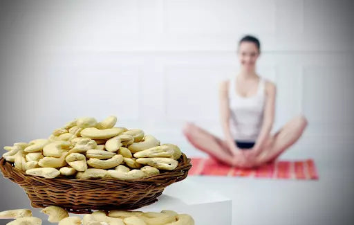 hạt điều rang muối làm đẹp giảm cân