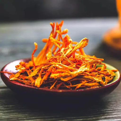 mật ong đông trùng hạ thảo khô