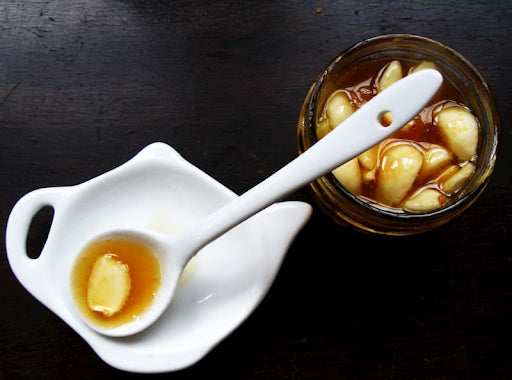 cách lựa chọn mật ong hấp tỏi đúng cách