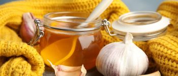 [Hướng dẫn] Chi tiết cách làm mật ong hấp tỏi trị ho hiệu quả