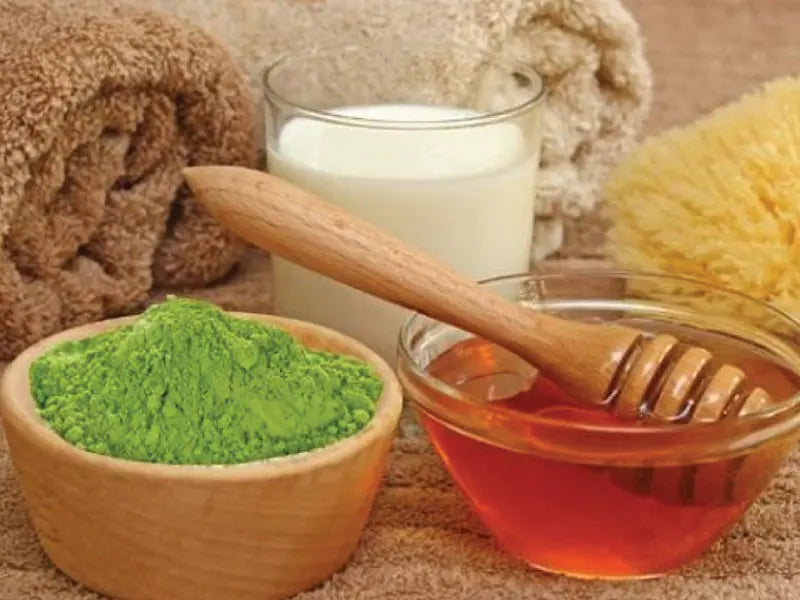 Mặt nạ trà xanh mật ong và sữa không đường