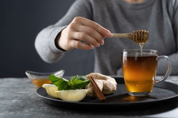 uống mật ong trước bữa ăn