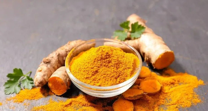 uống tinh bột nghệ làm trắng da