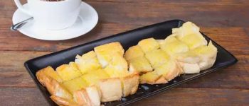 [Chi tiết] 5 công thức làm bánh mì nướng mật ong đơn giản nhất