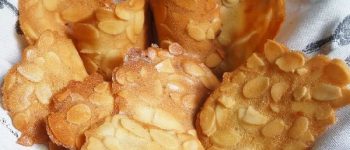 Mách bạn cách làm bánh quy hạnh nhân thơm ngon, giòn tan